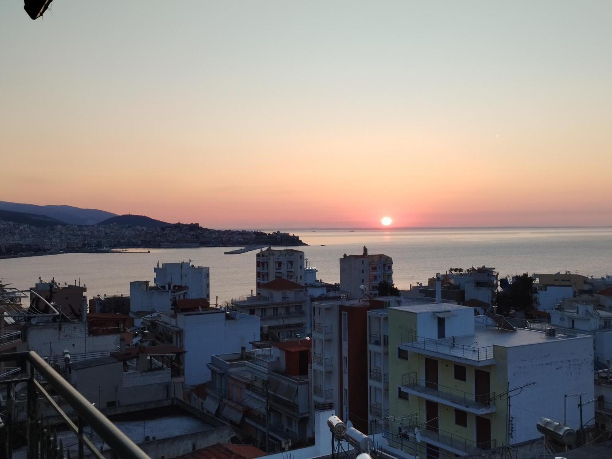 Kathys Sea View Apartment Kavála Eksteriør bilde